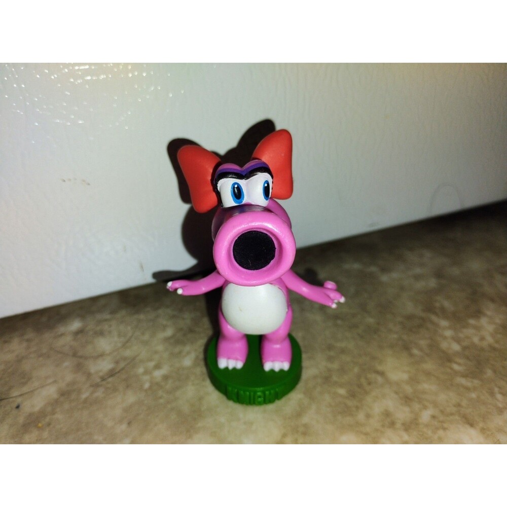 Super Mario Chess Birdo Knight Game Replacement Piece 2009 Nintendo Cake Topper